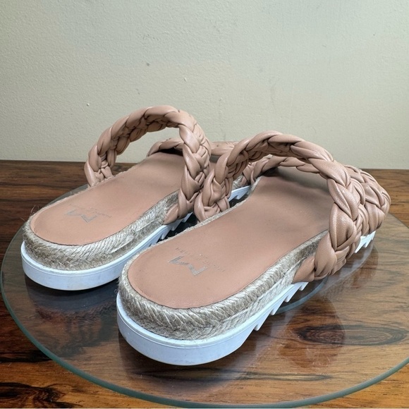 Marc Fisher Jaimee Sandal - Picture 9 of 15